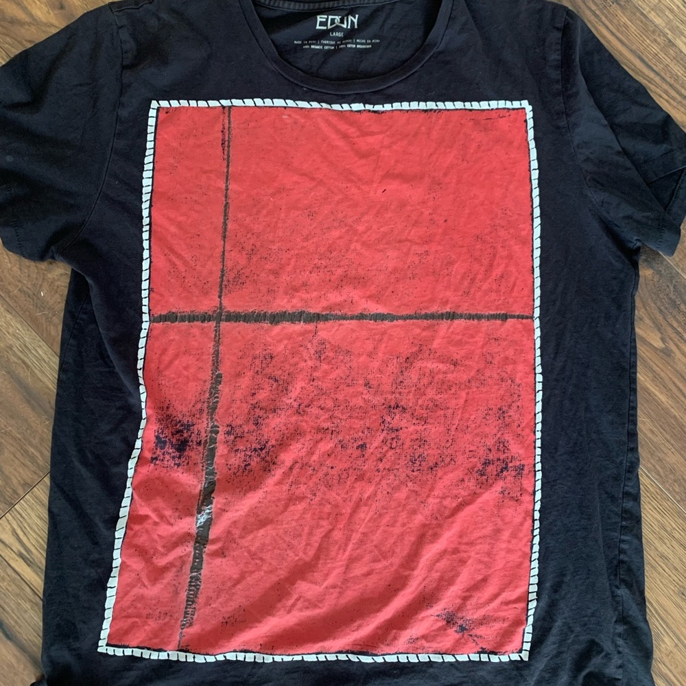 Edun T-Shirt 100% organic cotton